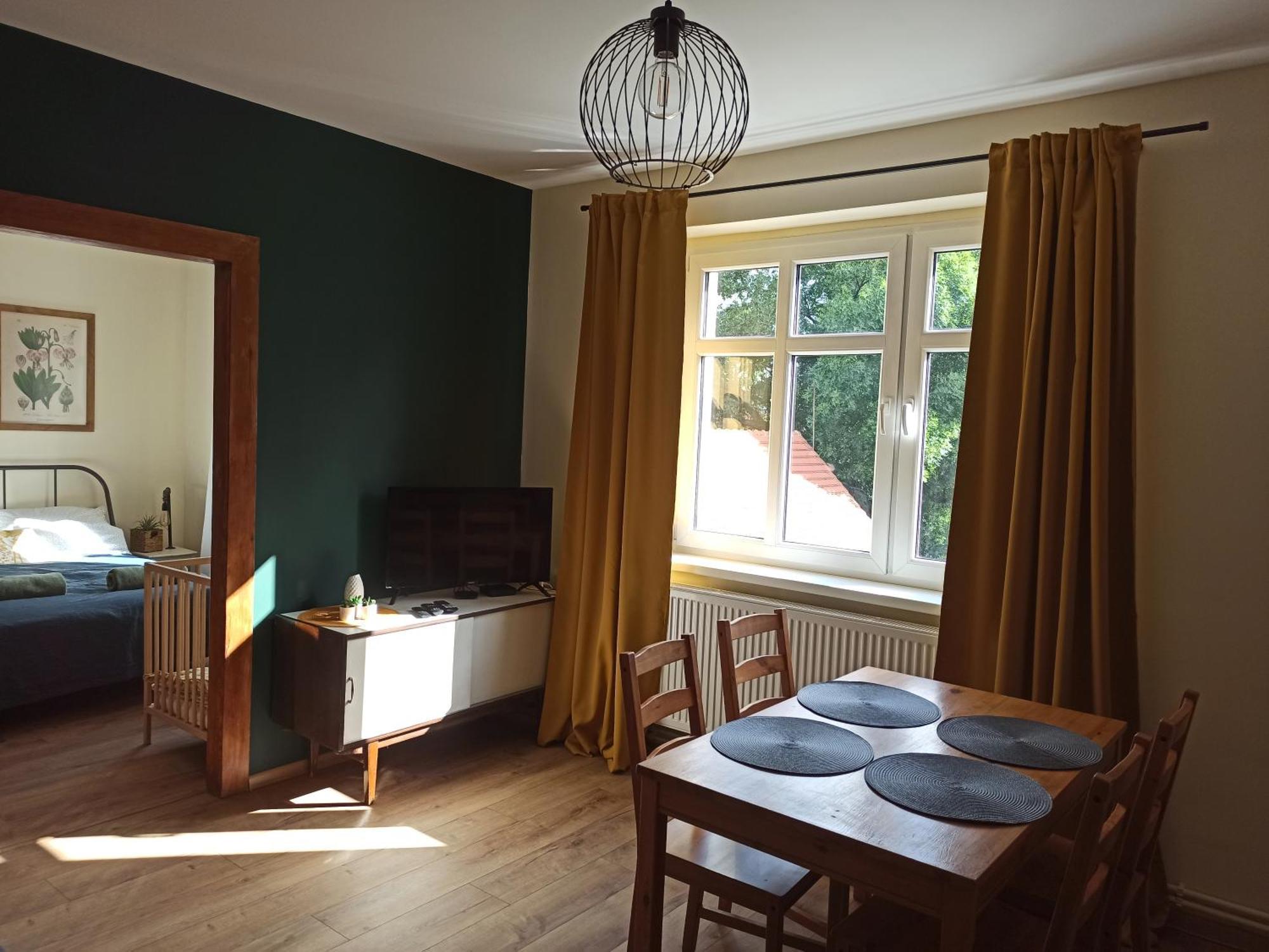 זיילונה גאורה Apartament Przy Wandy מראה חיצוני תמונה